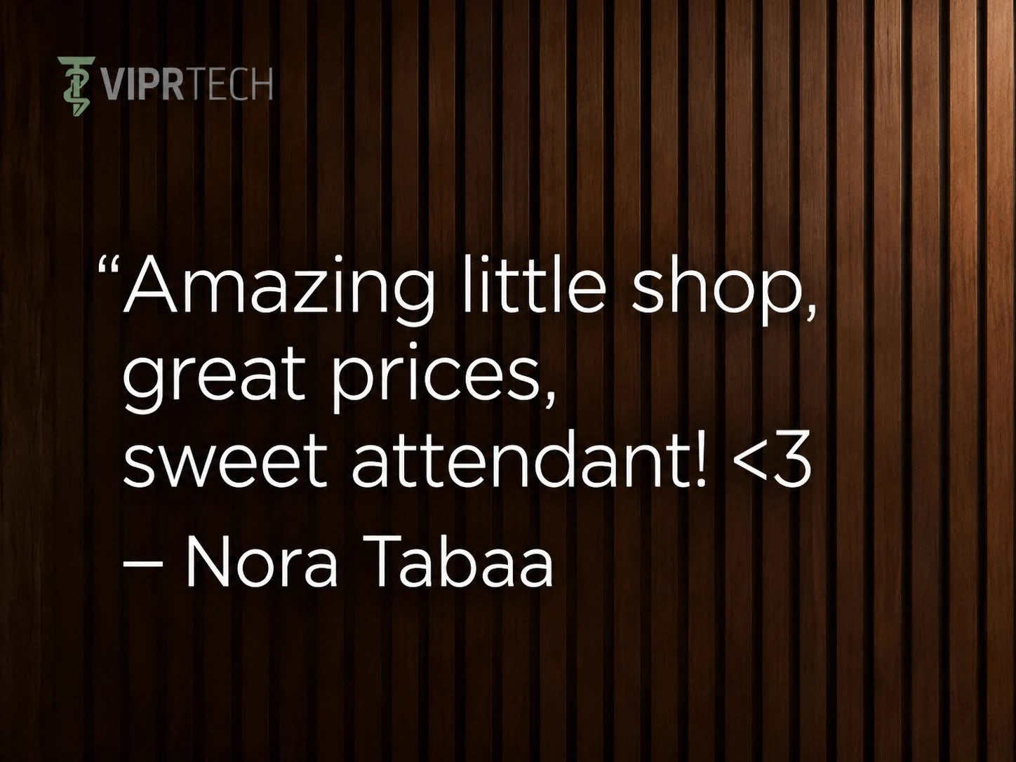 Review by Nora Tabaa: Amazing little shop, great prices, sweet attendant!